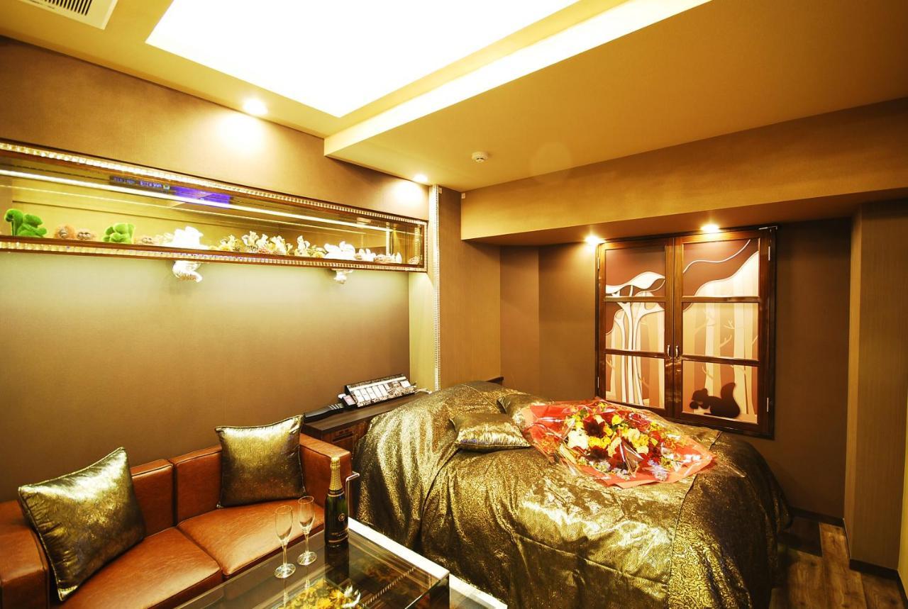 Hotel Sara Kinshicho (Adults Only) Tokio Exterior foto
